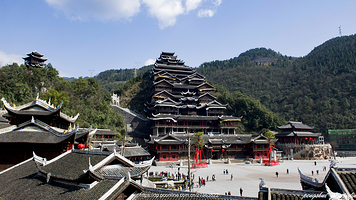 重庆乌江画廊+蚩尤九黎城一日游【8人精品小团+正宗乌江画廊精华段游船+品尝美食苗家千人长桌宴】