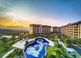 【亲子度假】广州碧桂园金叶子温泉公寓含早+私汤泡池+畅玩儿童乐园&淘气堡，可加订增城金叶子温泉/森林海嬉水乐园