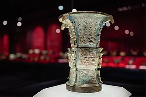 山西青铜博物馆+2小时深度讲解·凤凰说·赠送耳麦·精致小团