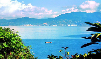 【私家团】深圳杨梅坑+鹿嘴山庄+桔钓沙+大鹏所城+中英街一日游【市区上门接送+儿童免团费】