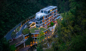 【限量不加价】安吉安蓝大溪汤泉度假酒店1晚含早|享溶洞汤泉，可选单房/三餐全包套餐，近藏龙百瀑，余村