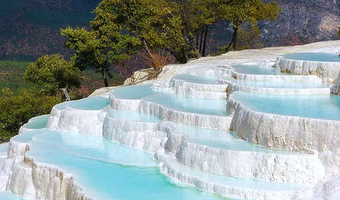 迪庆白水台+香格里拉虎跳峡+哈巴雪山一日游【纯玩无购物+精品小团+可选迪庆起香格里拉/丽江止】