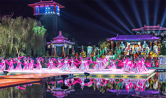 西安《长恨歌》演出+秦始皇帝陵博物院(兵马俑)+华清宫一日游【西安三环内上门接+双景点讲解+特色午餐】