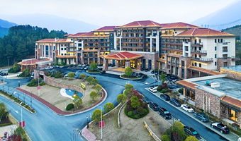 【酒店套餐】滑雪+温泉★冬卖季★奉新长天九仙温泉度假酒店1晚+早餐+温泉（当日无限泡）+3小时/全天靖安滑雪票