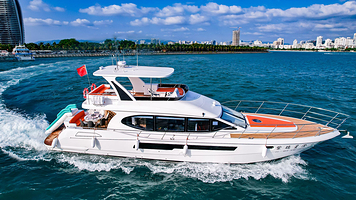 海南三亚游艇出海*80尺豪华游艇包船出海3小时【水果拼盘、饮料、自驾体验、钓鱼】