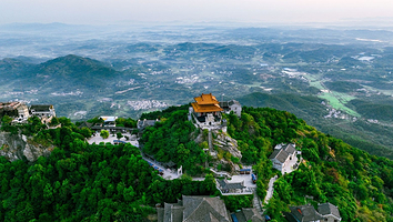 武汉木兰山一日游【黄陂木兰山一日游，小车私家团可选（不含景点门票）可定制包车游】