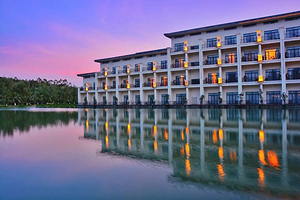 【酒店套餐】韶关乳源丽宫国际温泉酒店2天1晚+2大2小自助早餐+无限次云瑶谷温泉+水上乐园