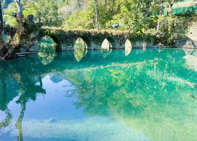 黄果树大瀑布+荔波小七孔景区+西江千户苗寨+梵净山+镇远古城四日游【可选升级保姆车+|夜宿双景区|纯玩0购物】