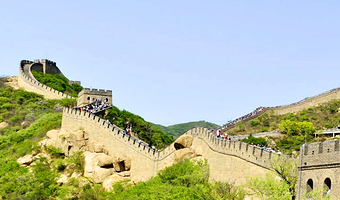 升旗仪式+八达岭长城+鸟巢(国家体育场)一日游【7点-12点多班次可选五环内接/升旗仪式】