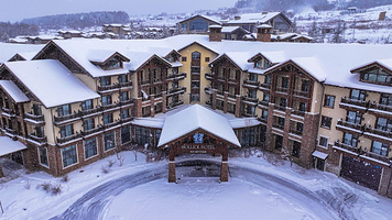 【酒店套餐】雪季预售长白山郝力克酒店+早餐+温泉+滑雪+YOYO鹿苑+接送机