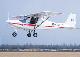 西安蓝田通用机场固定翼飞行体验【空中过山车/大坡度盘旋空中刺激体验】
