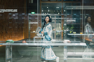 江西景德镇瓷美人汉服体验馆【精致妆造（包括脸部彩绘）+汉服可租/汉服拍摄】