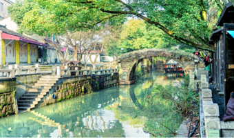 苏州香雪海+木渎古镇一日游【【一单一团 门票用车一价全含 专属司机轻松省心 可加订导游】】