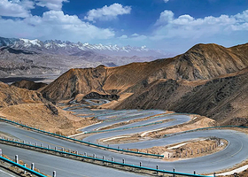 喀什帕米尔高原+盘龙古道+白沙山-白沙湖景区+帕米尔旅游区二日游【纯玩无购物】