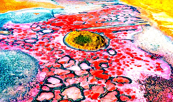 【拼小团】银川腾格里沙漠五湖穿越乌兰湖地球之心/品质小团一日游【★含五湖门票+航拍+滑沙+越野冲沙+星星瓶】