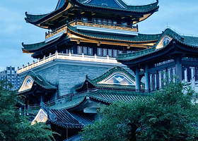 【私家团】广州广州塔+沙面+永庆坊+越秀公园+白云山一日游【一家一团＋上门接送＋广式茶点午餐+白云山缆车R1】