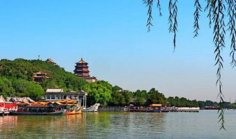 北京颐和园+圆明园一日游【2小时深度讲解*多场次可选*配无线蓝牙耳机*提供五环内可接服务，可选联票】