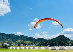 岳阳智峰山滑翔伞基地一日游【滑翔伞体验/专业教练/极限运动】