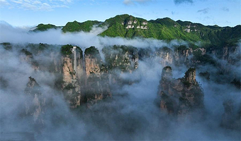 【尊享VIP2-8人纯玩私家小包团】]张家界国家森林公园黄石寨+金鞭溪+袁家界+天子山+十里画廊+天门山三日游