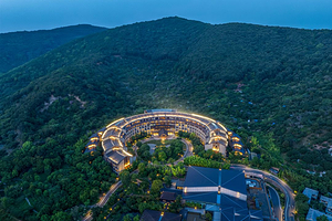 【景区内豪华酒店】★无锡拈花湾波罗蜜多酒店1晚+双早+双人禅意小镇拈花湾2日无限次门票+可选双人自助餐