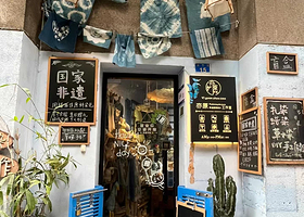 广州南沙天后宫+南沙游艇会+沙湾古镇+余荫山房一日游【私家团上门接送＋岭南四大园林＋余荫山房3月有白花风岭木】