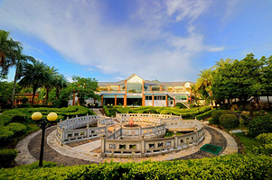 【酒店套餐】恩平锦江温泉度假村酒店+2大1小早餐+无限次温泉+温泉冲浪+温泉漂流