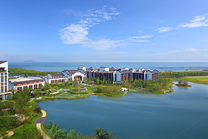 【酒店套餐】豪华五钻合肥施柏阁大观酒店豪华房1晚+双早+双人融创乐园门票