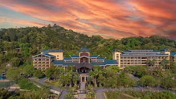 【酒店套餐】惠州龙门地派温泉度假酒店 含2大1小自助早餐+无限次温泉+心悦谷心形无边泳池+康体中心