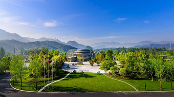 【周末不加价】安吉竹博园开元名都度假村1晚+含2张竹博园门票或中国大竹海景区门票（步行直达竹博园）