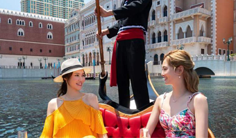 澳门威尼斯人贡多拉之旅一日游【澳门威尼斯人贡多拉船体验，细细品味沿岸的意大利风格建筑，享受舒适惬意的旅游时光】