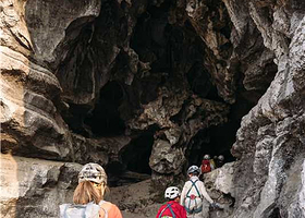 桂林阳朔户外运动俱乐部【探洞/溯溪/桨板皮划艇体验】