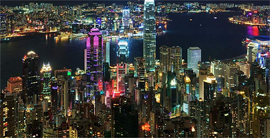 香港中环+香港电车叮叮车+太平山顶+香港杜莎夫人蜡像馆一日游【带你游览香港地标景点，带给你港式地道体验感受】