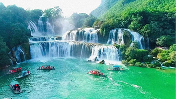 南宁德天跨国瀑布景区+通灵大峡谷+百魔洞+长寿村三日游【含餐0购物+醉美边关+探寻长寿养生之道】