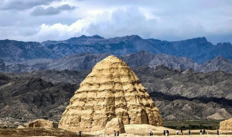 银川水洞沟遗址博物馆+西夏陵一日游