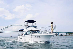 厦门五缘湾游艇出海【可选不同尺寸游艇包船出海观光/海钓】