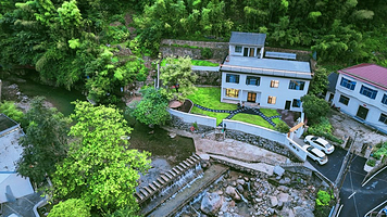 【安吉民宿】寻梦桃花原·花树下溯溪庭院美宿1晚+早餐+晚餐+双人安吉寻梦桃花源门票，围炉煮茶+体验活动+伴手礼