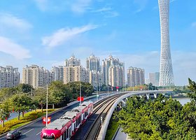 【私家团】外观广州塔+有轨电车+陈家祠+沙面+永庆坊+白云山+石室圣心大教堂+北京路1日游+深圳出发上门接送
