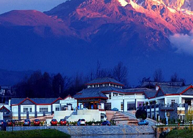 【双人游+五钻酒店】丽江大港旺宝大酒店1晚/2晚含双早+丽江千古情贵宾票或可选玉龙雪山大索道一日游