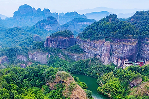 韶关丹霞山一日游【私家包团上门接送+往返缆车+全程不累+老人儿童情侣家庭友人轻松游玩+韶关接送】不含门票