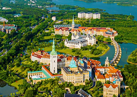 【私家团+东莞上门接送】纯玩松山湖公园+康桥小火车+外观华为欧洲小镇+东莞可园+西溪古村1天游<东莞2线>