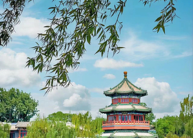 一日游【金秋10月北京故宫博物院+天坛公园+什刹海一日游【晚出发/故宫+天坛通票/9人小团/0购0推/精讲 】