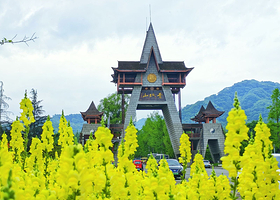 【酒店套餐】来住别院酒店（都江堰青城山店）1晚+青城山前山单次门票（可选人群）