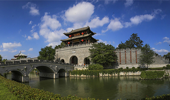 【古城内】一江月庭院湖景客栈1晚+台儿庄古城门票2张
