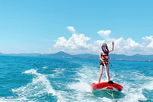 三亚大东海水上项目体验【小黄鸭/飞鱼/摩托艇自驾/海上飞龙/拖伞等多种水上项目体验】