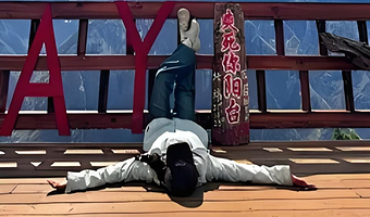 虎跳峡(香格里拉段)一日游【高路徒步、Halfway、龙洞瀑布、张老师客栈】