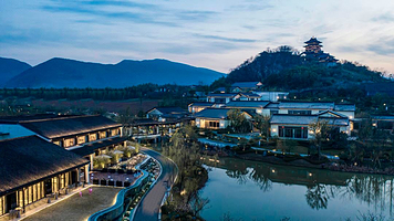 【可选私汤房】宜兴龙隐溪山酒店2天1晚+双早+首轮迷你吧+欢迎水果+美拍（4张精修）+四款定制九香茶