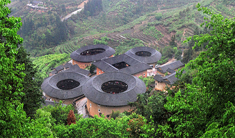 田螺坑土楼群+云水谣景区一日游【含田螺坑土楼换乘景交车  漳州出发】