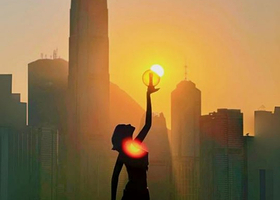 香港奢享米其林.网红飞车纯玩一日丨故宫入内+叮叮车+维港夜游船【20人小团，赠上网卡丨含增辉厨艺丨香港集合】