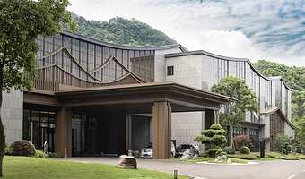 【金秋大促】峨眉山红珠山宾馆2天1晚+红珠山森林温泉,可选报国寺/大佛禅院寺院巡礼+特色体验