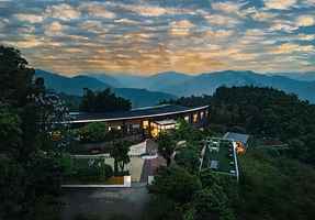 【山顶民宿】余姚见吾乡.观云温泉度假酒店1/2晚，2大1小早餐+下午茶+儿童乐园+茶室、酒吧+竹林徒步+棋牌室